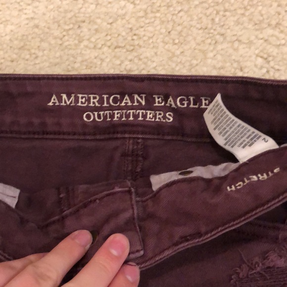 American Eagle High Wasted Shorts Maroon - Picture 3 of 3